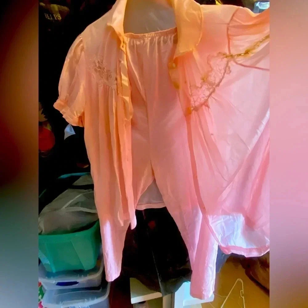 Vintage 70s pink sheer pajamas​